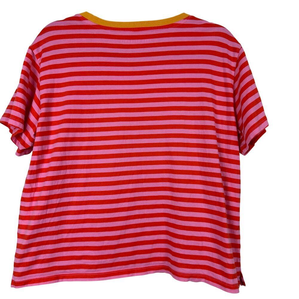 Free Assembly Womens Tee Size L Stranger Things 80s Retro Boxy Stripe Hawkins - Picture 3 of 7